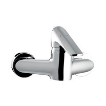 Baterie pentru dus Ferro, Cassino, cu montaj pe perete, crom